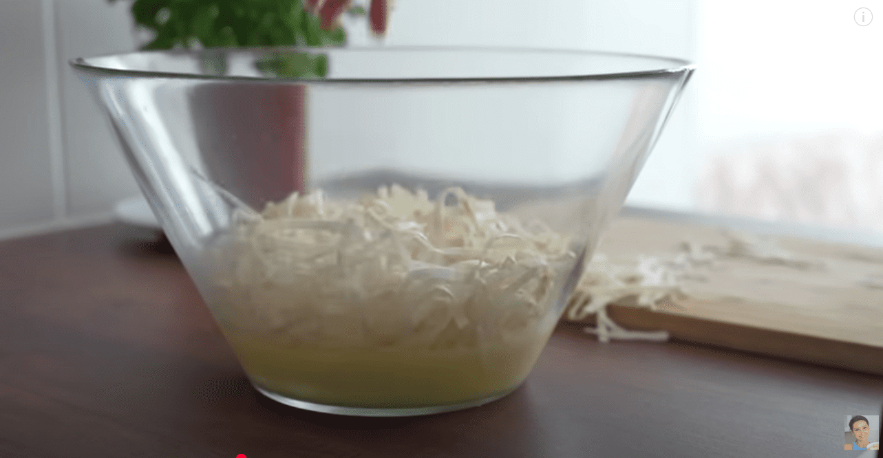 Кулінарка розповіла, що можна приготувати на сніданок замість яєчні та омлету