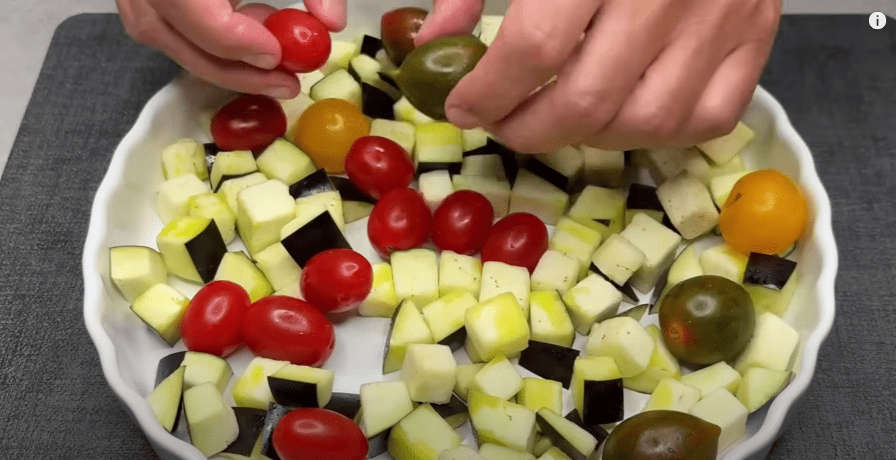 Кулінарка знайшла рецепт справжньої середземноморської пасти з баклажанами