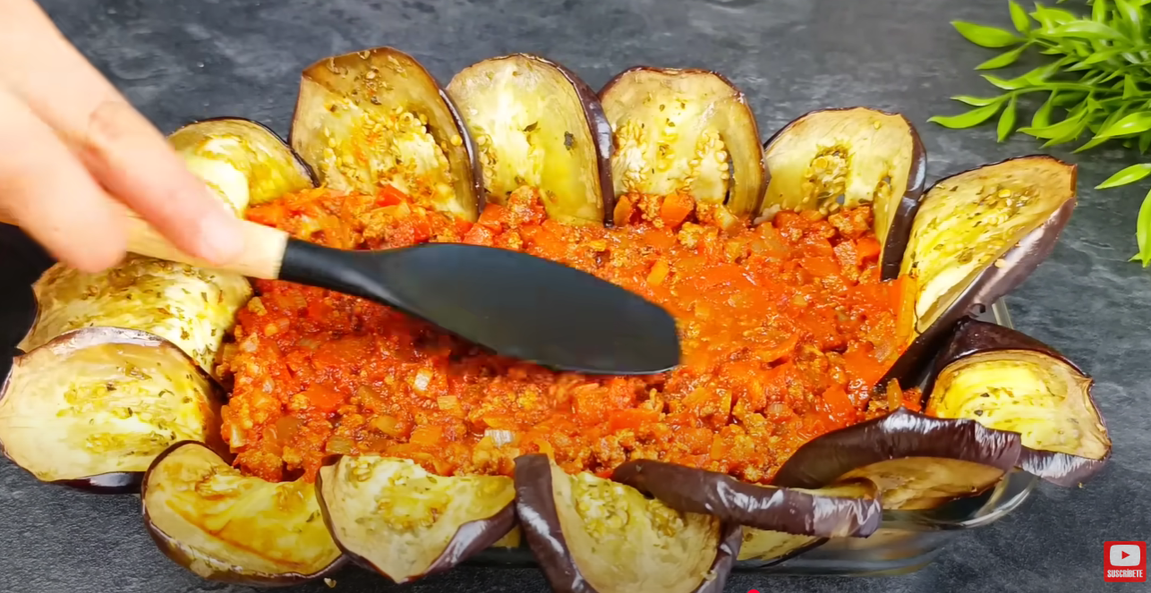 Кулінарка розповіла, як приготувати баклажани, які сподобаються навіть дітям