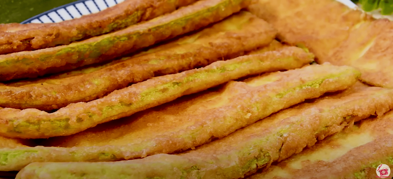 Кулінарка дала новий рецепт кабачків у незвичайному клярі