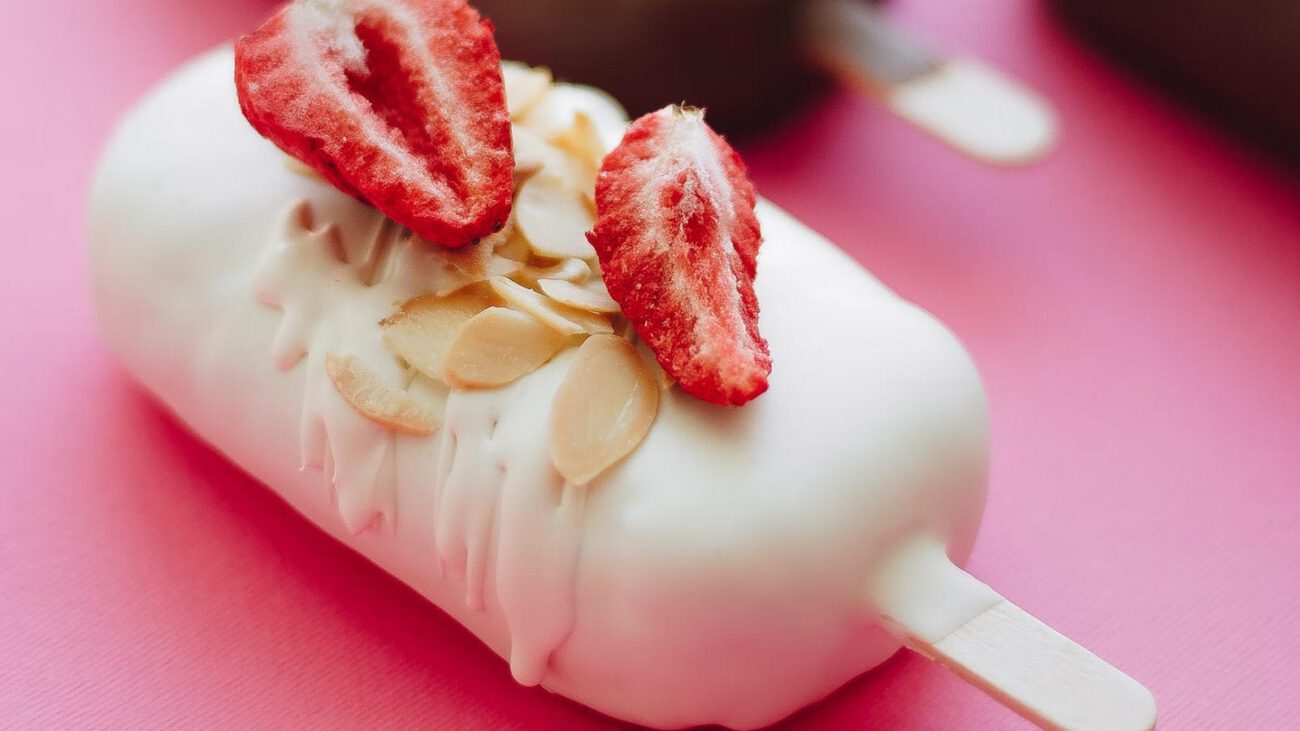 Експерти пояснили, з чого роблять білий шоколад