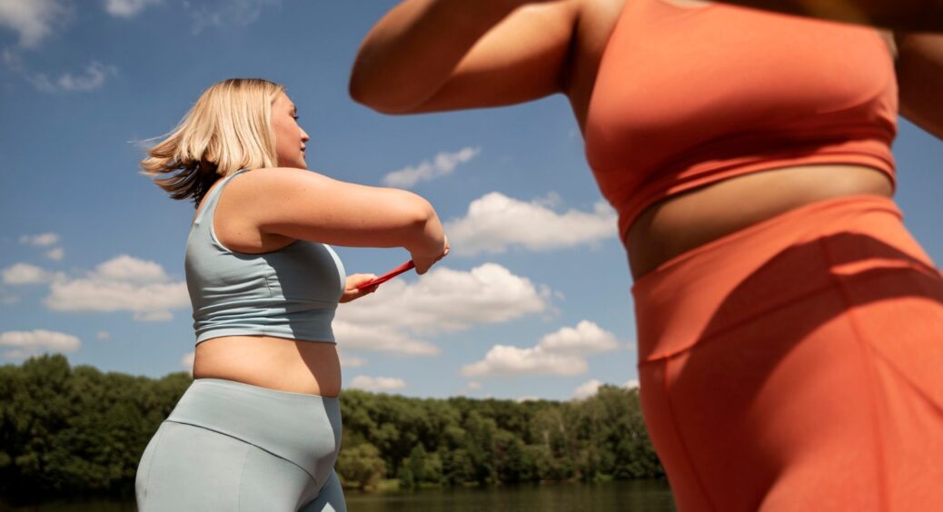 Не тренування і не вода з лимоном: 3 кроки – і жирові складки на боках здулися самі собою 