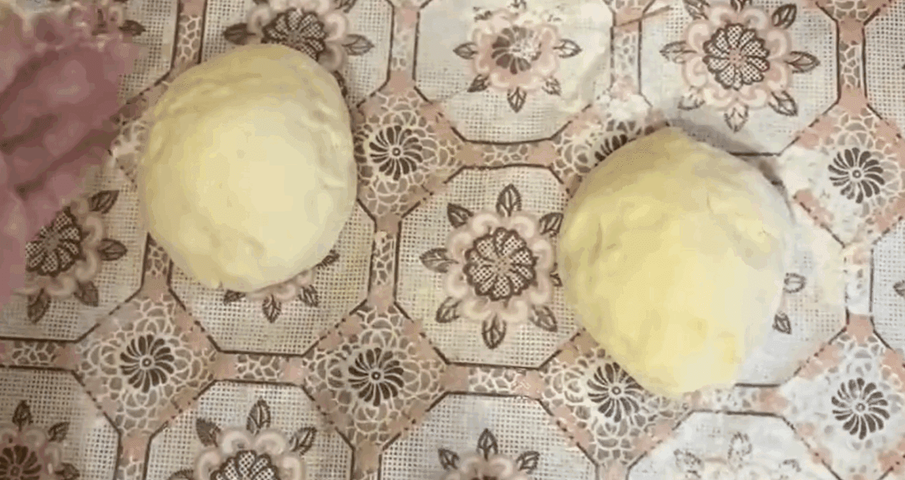 Рецепт смачного і ситного закарпатського пирога з двома начинками