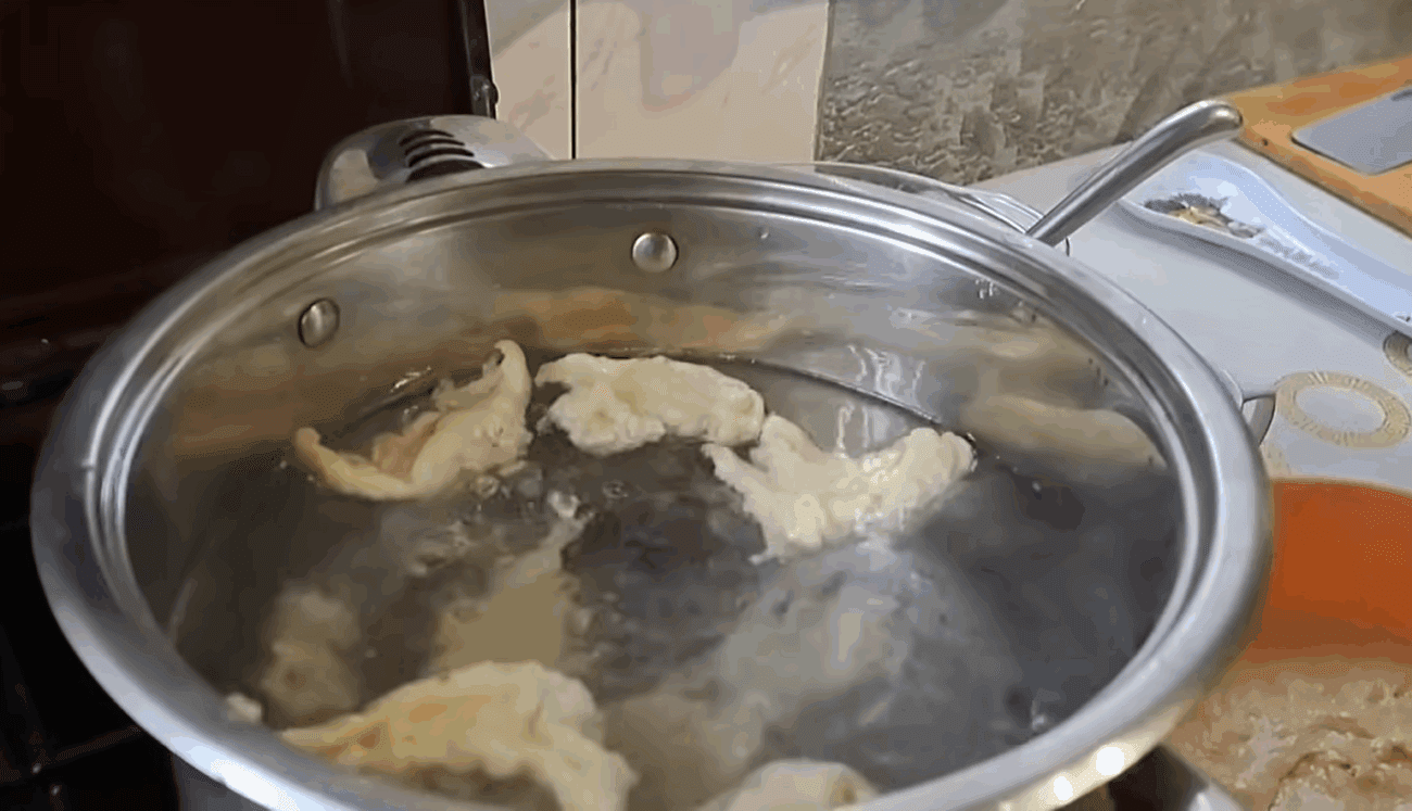 Кулінари розповіли, як приготувати традиційні полтавські галушки на кефірі