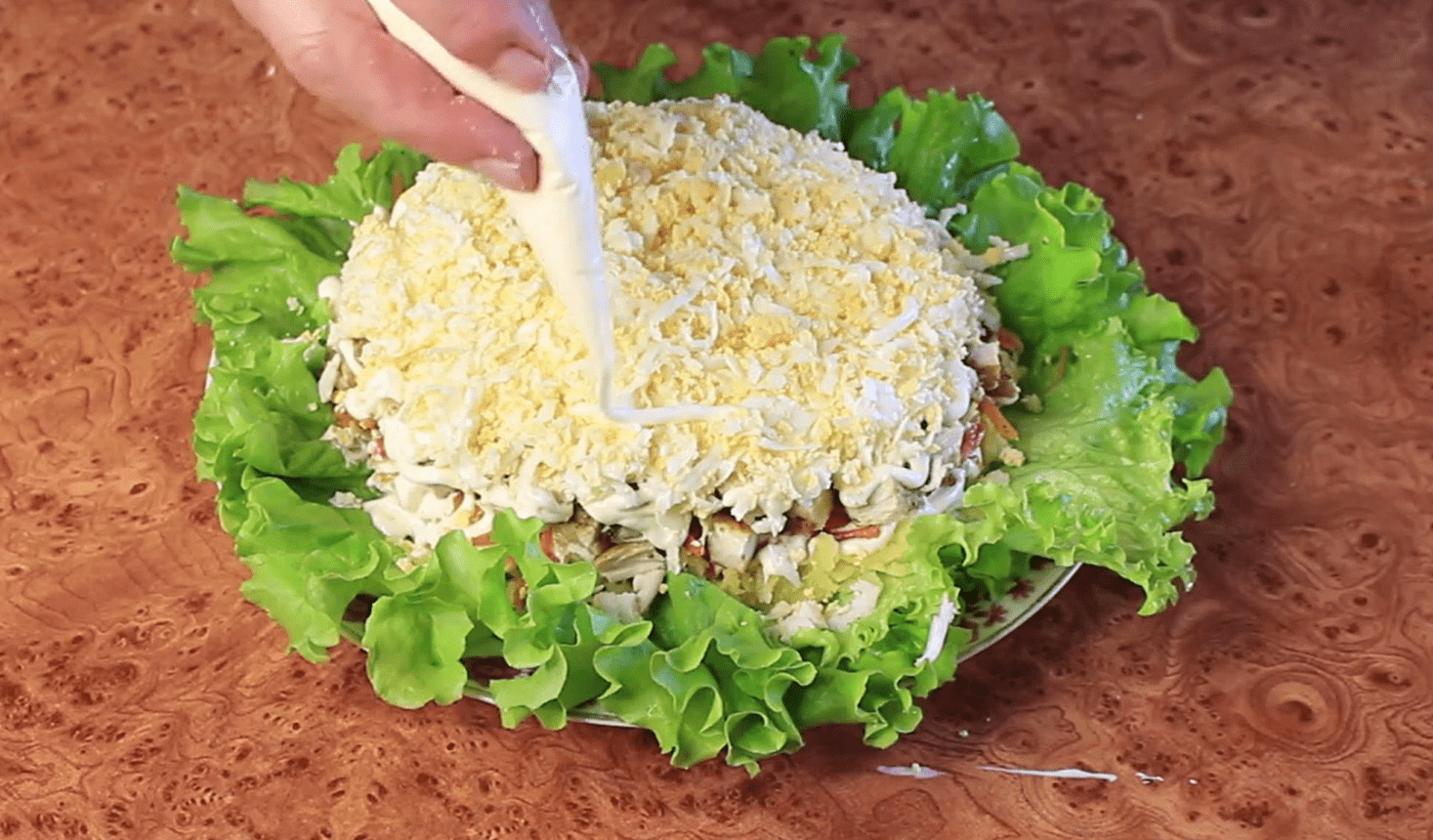 Кулінари розсекретили рецепт весняного салату під назвою Березень