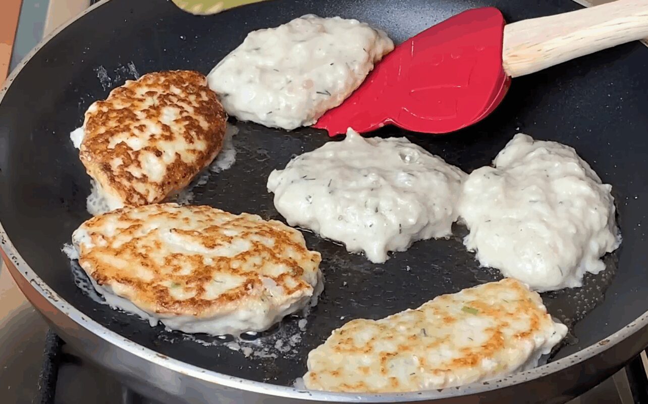 Рецепт дуже соковитих і пухких котлет на кефірі