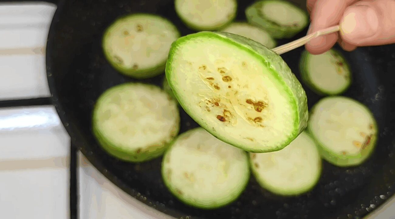 Рецепт дуже смачних шашличних кабачків на зиму