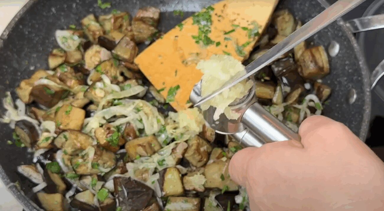 Кулінари розповіли, як приготувати баклажани, щоб вони були смачні і соковиті