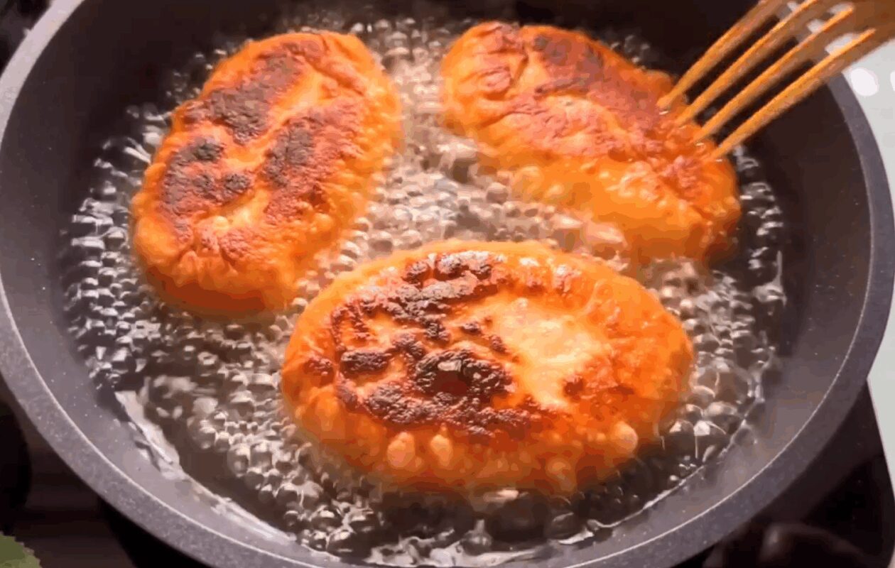 Кулінар розповів, як приготувати ліниві пиріжки