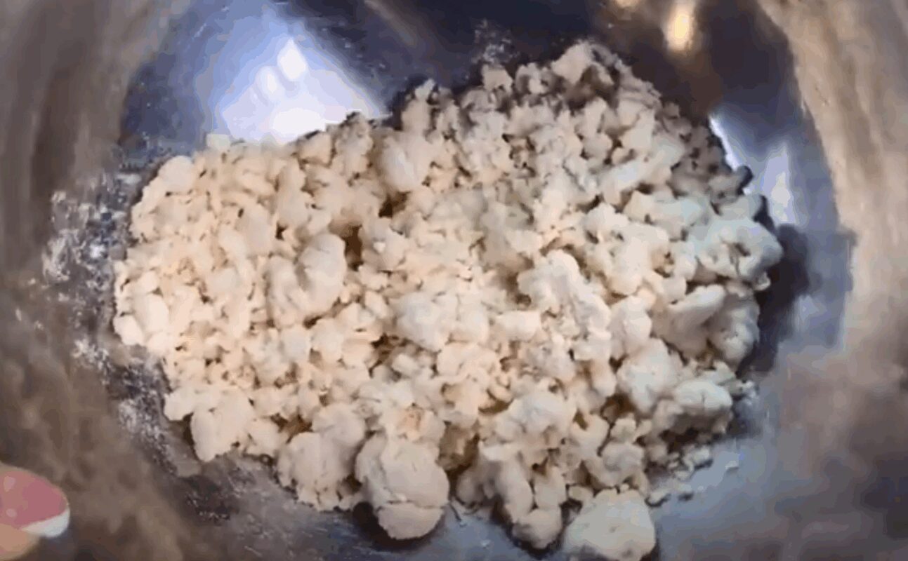 Рецепт смачного і наваристого супу з простих продуктів для всієї сім'ї