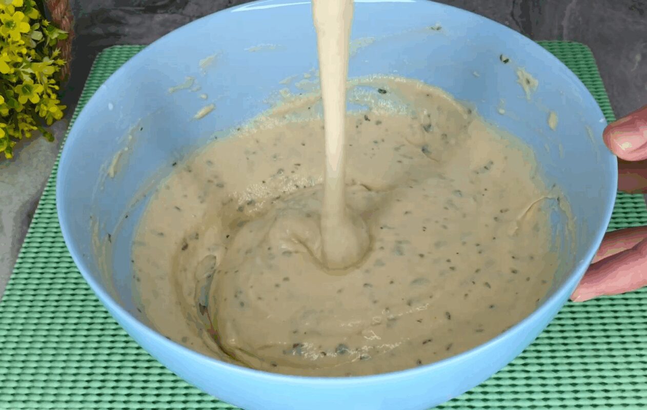 Кулінари розповіли, як приготувати смачні ліниві біляші за 5 хвилин