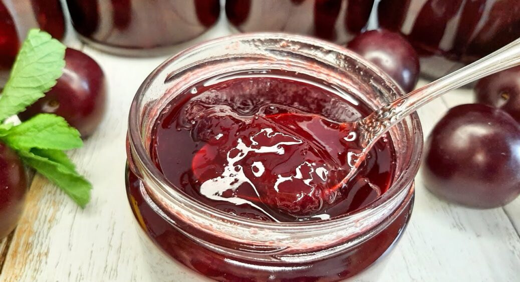 Не варення, а справжній делікатес: слива в шоколаді на зиму 2025-2026 по-угорськи 