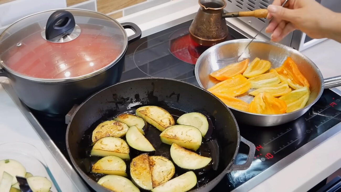 Кулінари розповіли, який салат із баклажанів готують в горах у Славському
