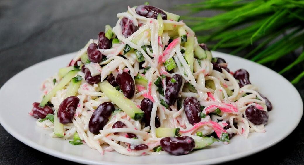 Салат “Італійська трапеза” – рецепт свекруха привезла із Неаполя: “За 50 років кращого не їла” 