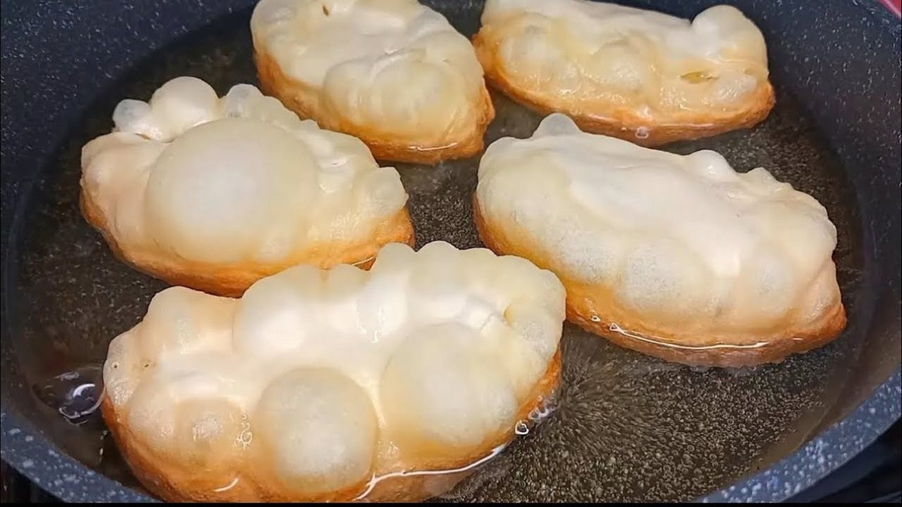 Рецепт дуже смачних і пухких смажених пиріжків на сковороді