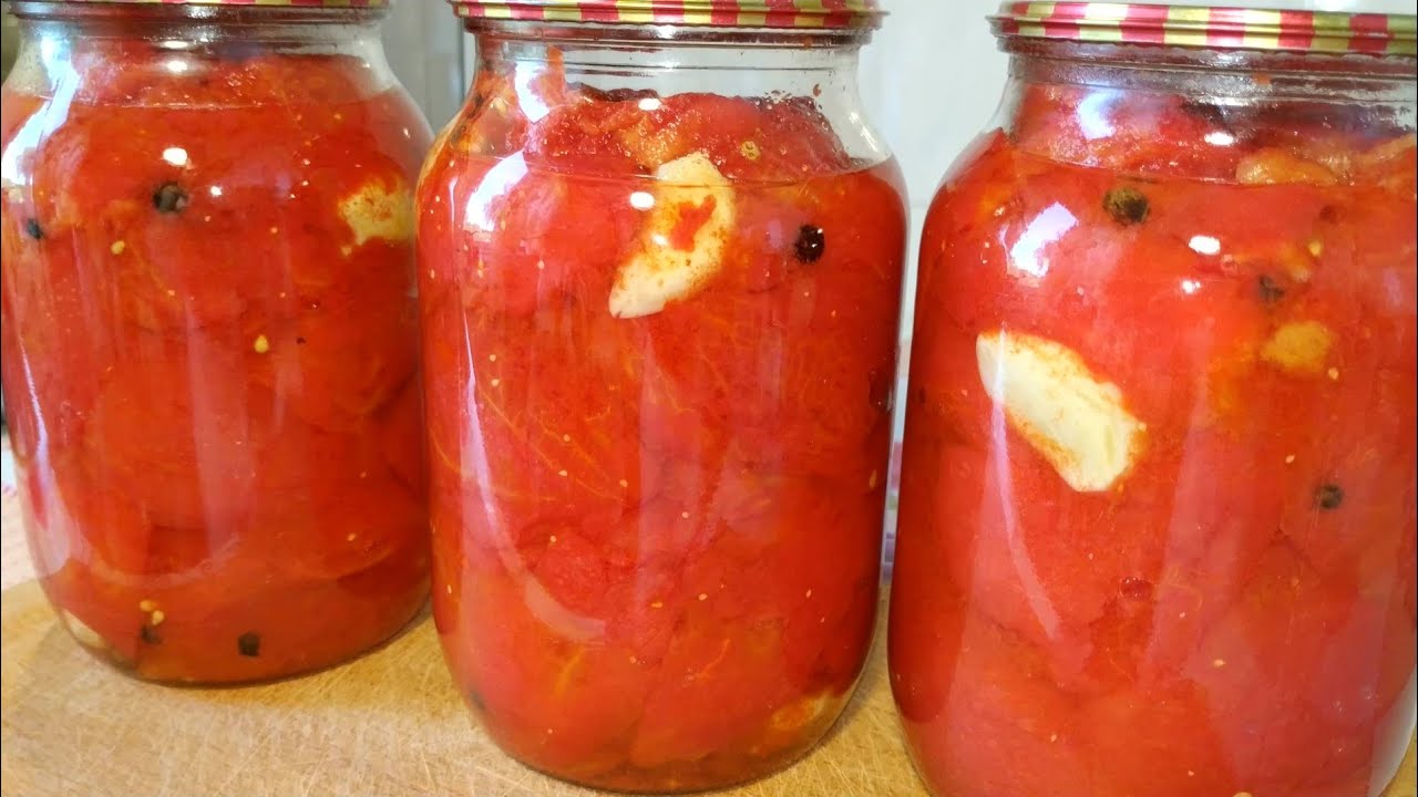 Рецепт помідорів, консервованих на зиму у власному соку
