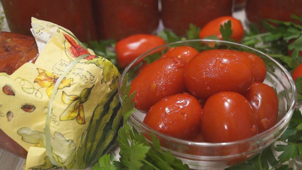 Рецепт помідорів, консервованих на зиму у власному соку