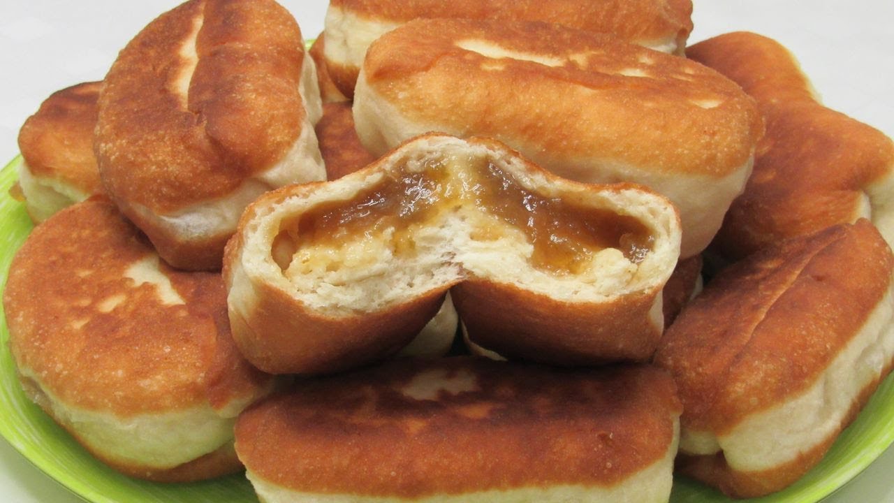 Рецепти пиріжків із повидлом у духовці