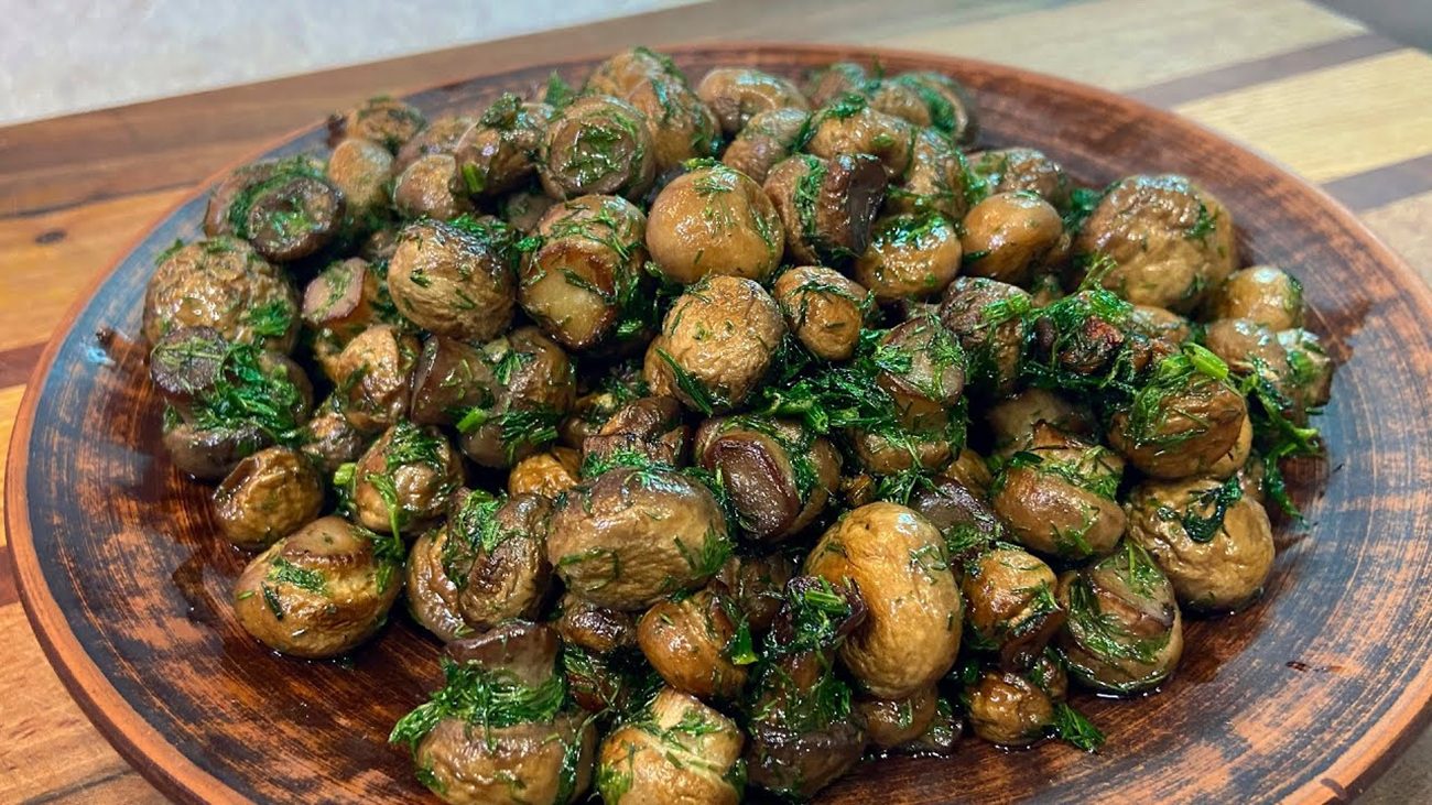 Кулінари розповіли, як приготувати печериці смачніші за м'ясо