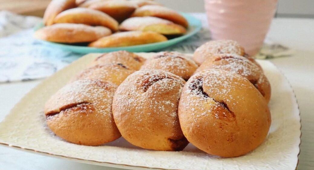 Поки закипає чайник, я роблю ці смаколики: найпростіше печиво за 12 хвилин з будь-якого джему 