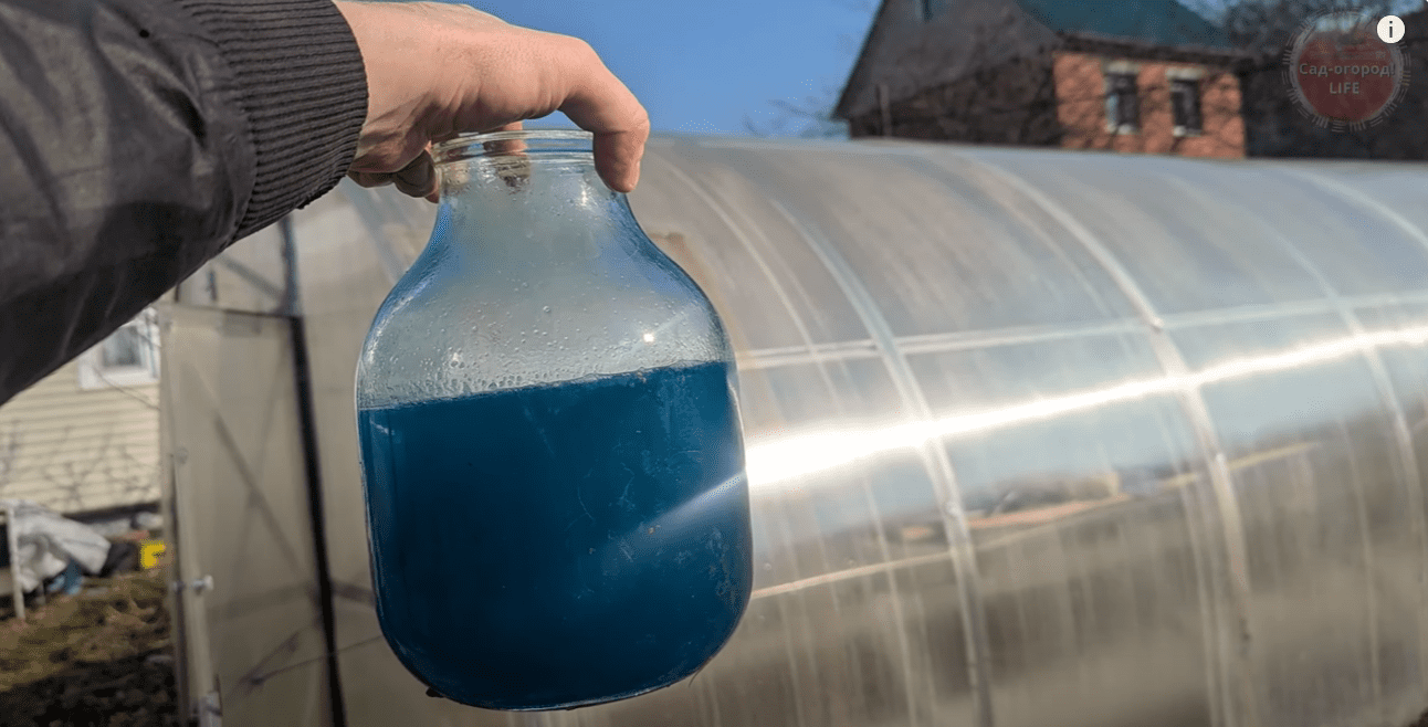 Городники розповіли, що потрібно обов'язково зробити у теплиці восени