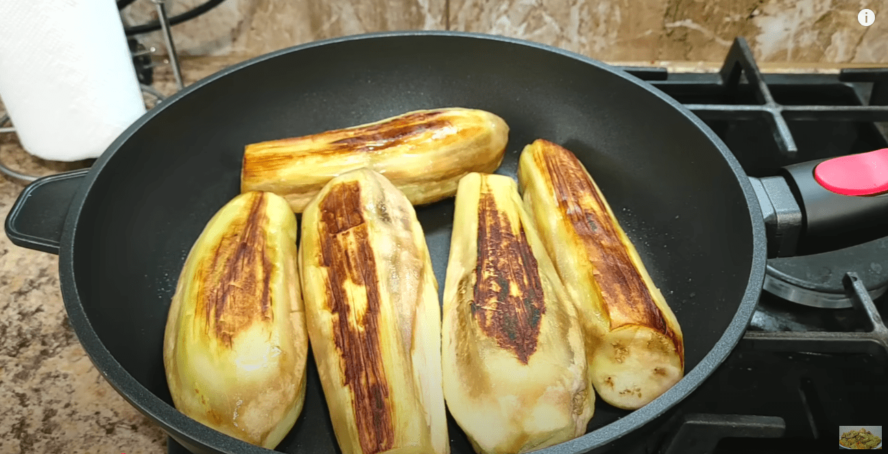 Рецепт баклажанів по-вірменськи з томатами на сімейний обід чи вечерю