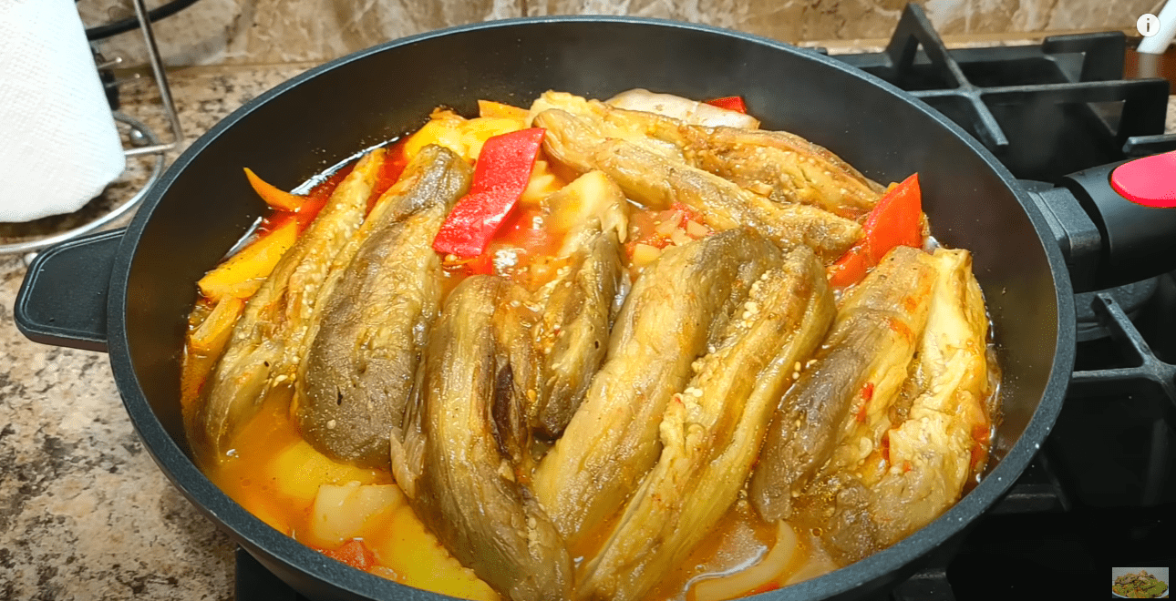 Рецепт баклажанів по-вірменськи з томатами на сімейний обід чи вечерю