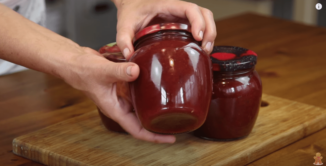 Рецепт найкращого повидла зі слив, яке підходить як начинка для пиріжків