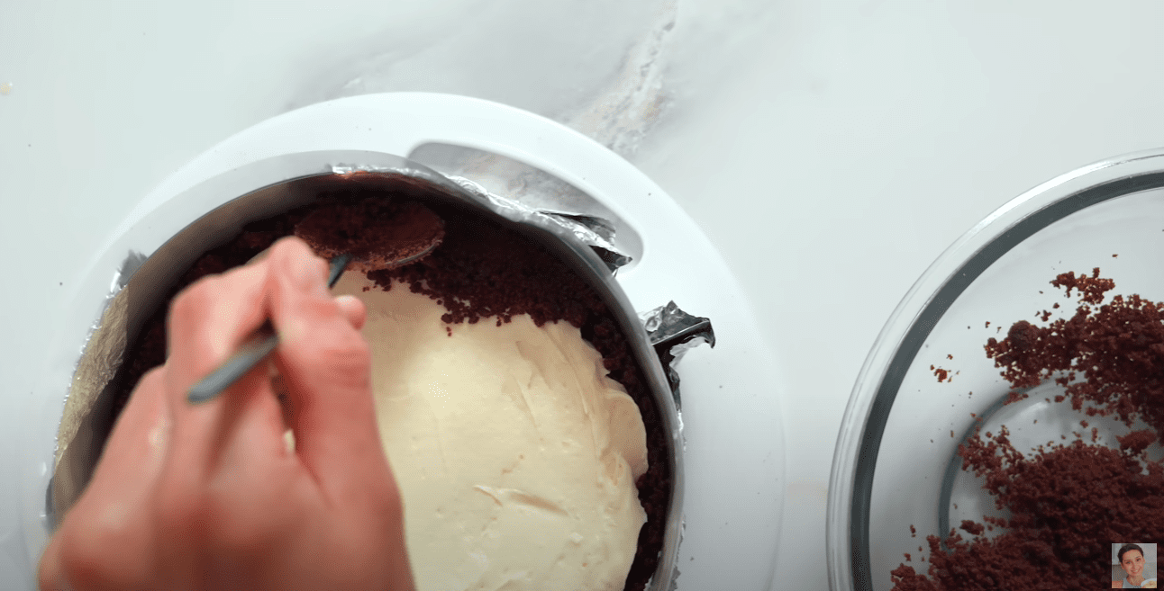 Кулінарка розповіла, як швидко зробити смачний торт до чаю