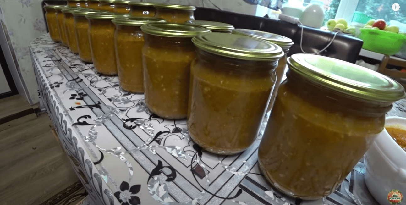 Кулінарка розповіла, як приготувати смачну ікру із зелених помідорів