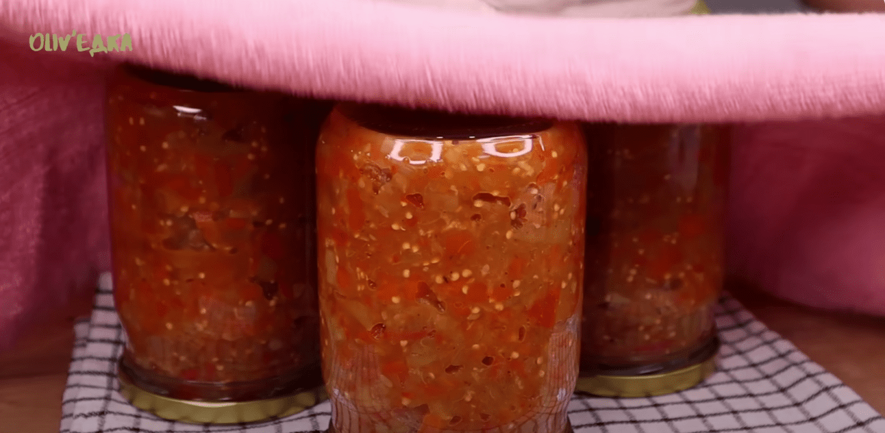 Кулінарка дала рецепт закрутки з кабачків та баклажанів