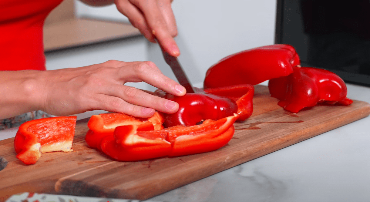 Кулінарка дала незвичайний сімейний рецепт маринованих баклажанів