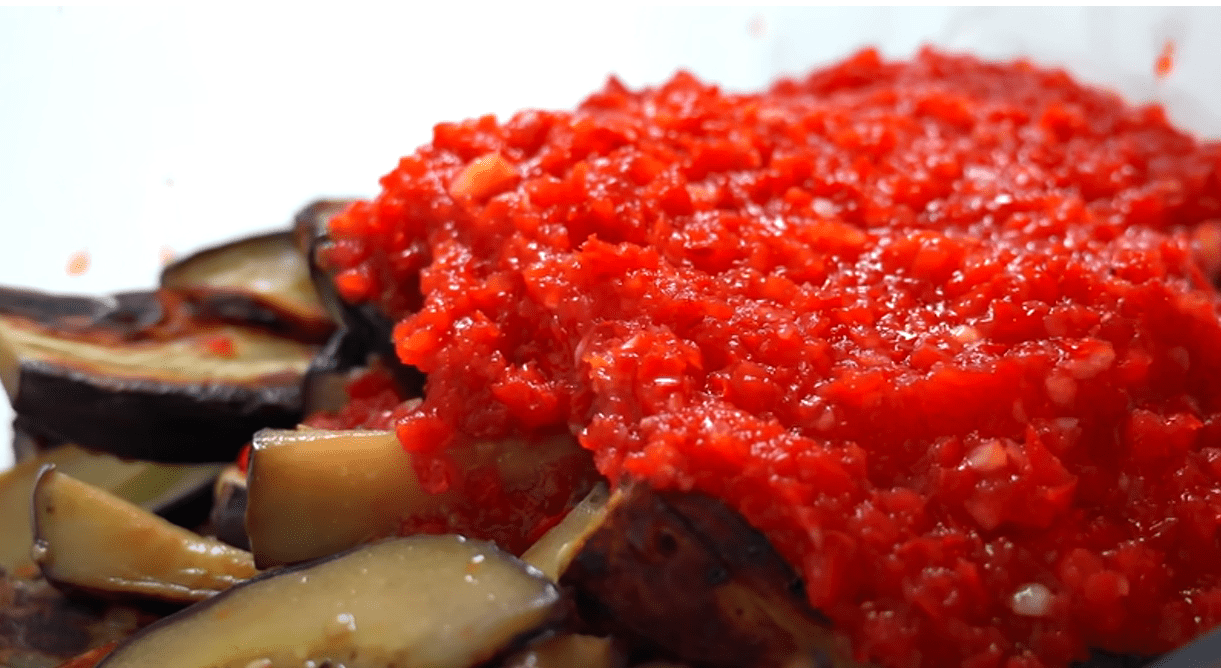 Кулінарка дала незвичайний сімейний рецепт маринованих баклажанів