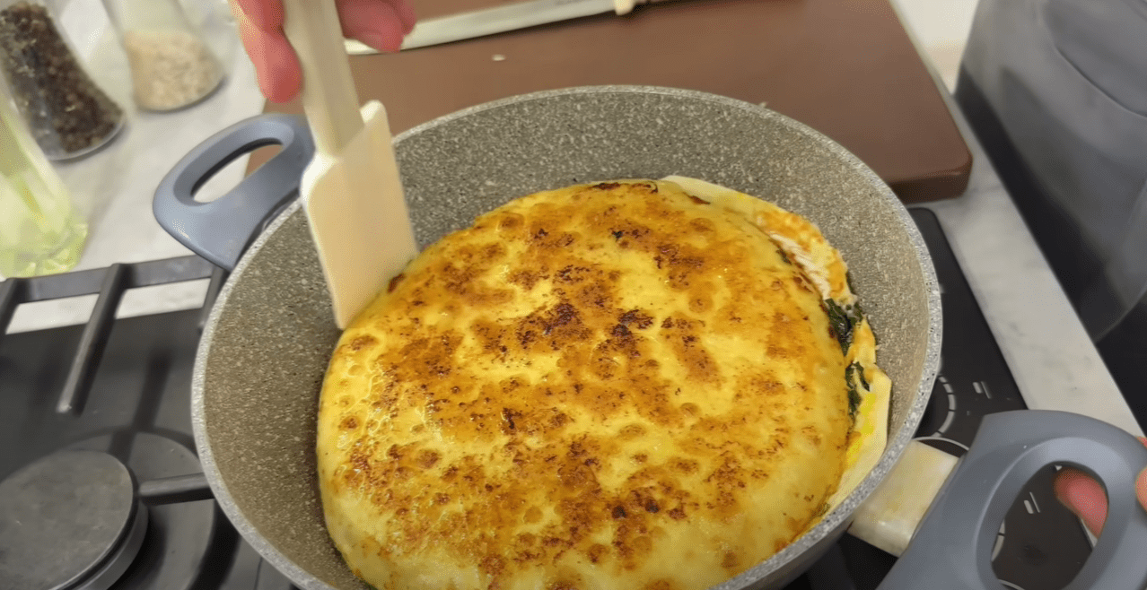 Кулінар дав рецепт найсмачнішого сніданку або вечері з лаваша