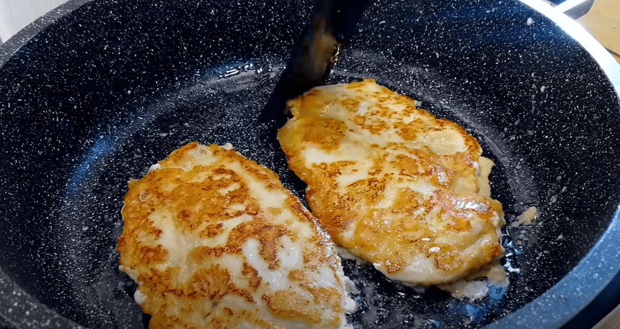 Кулінарка дала рецепт страви на вечерю з курячого філе для великої родини