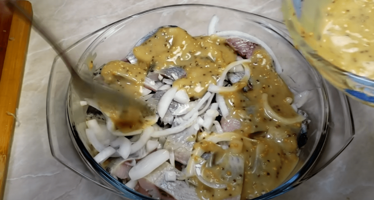 Кулінар розповів, як зробити смачний оселедець за рецептом фінських моряків