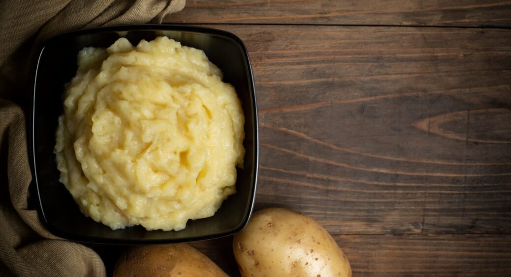 Замість масла і яйця додаю в пюре 1 ложку ось чого: смачне навіть на другий день розігріте 