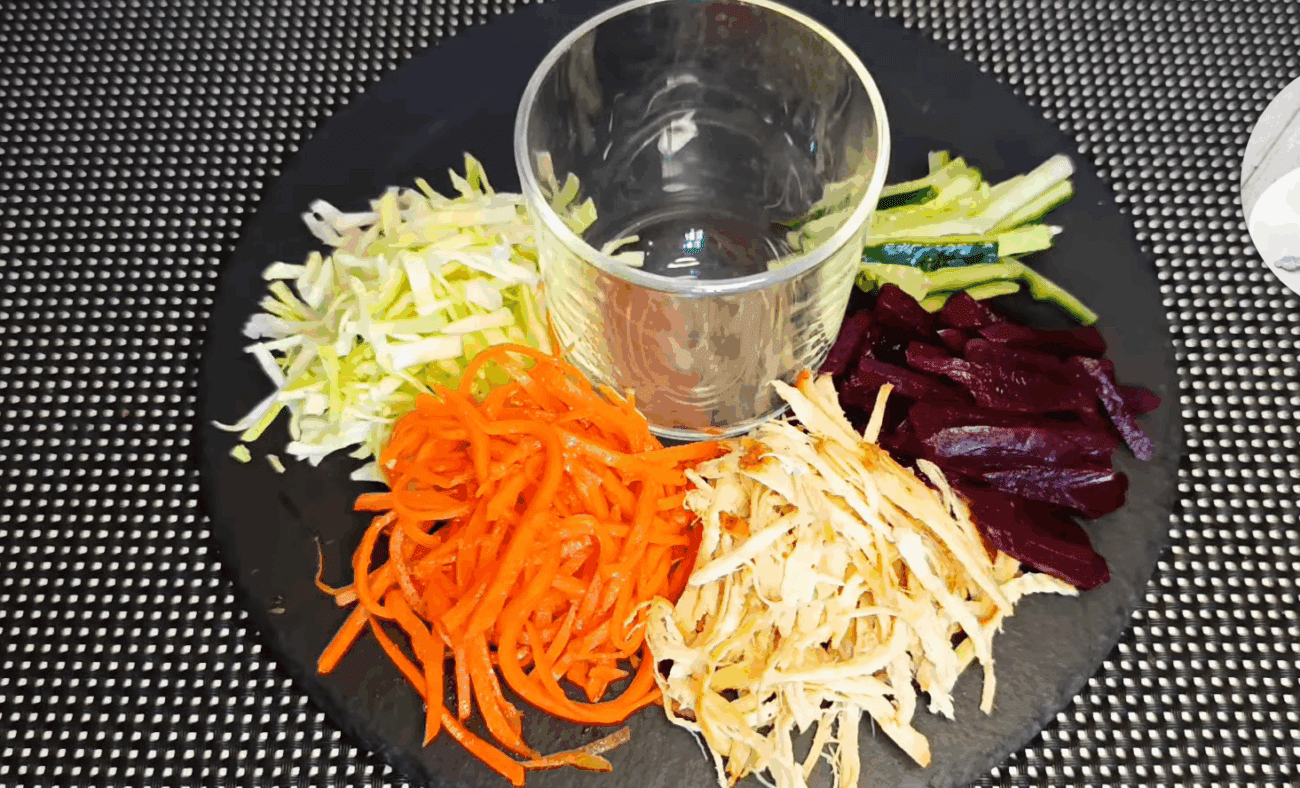 Кулінари розповіли, яким салатом замінити Шубу на Новорічному столі