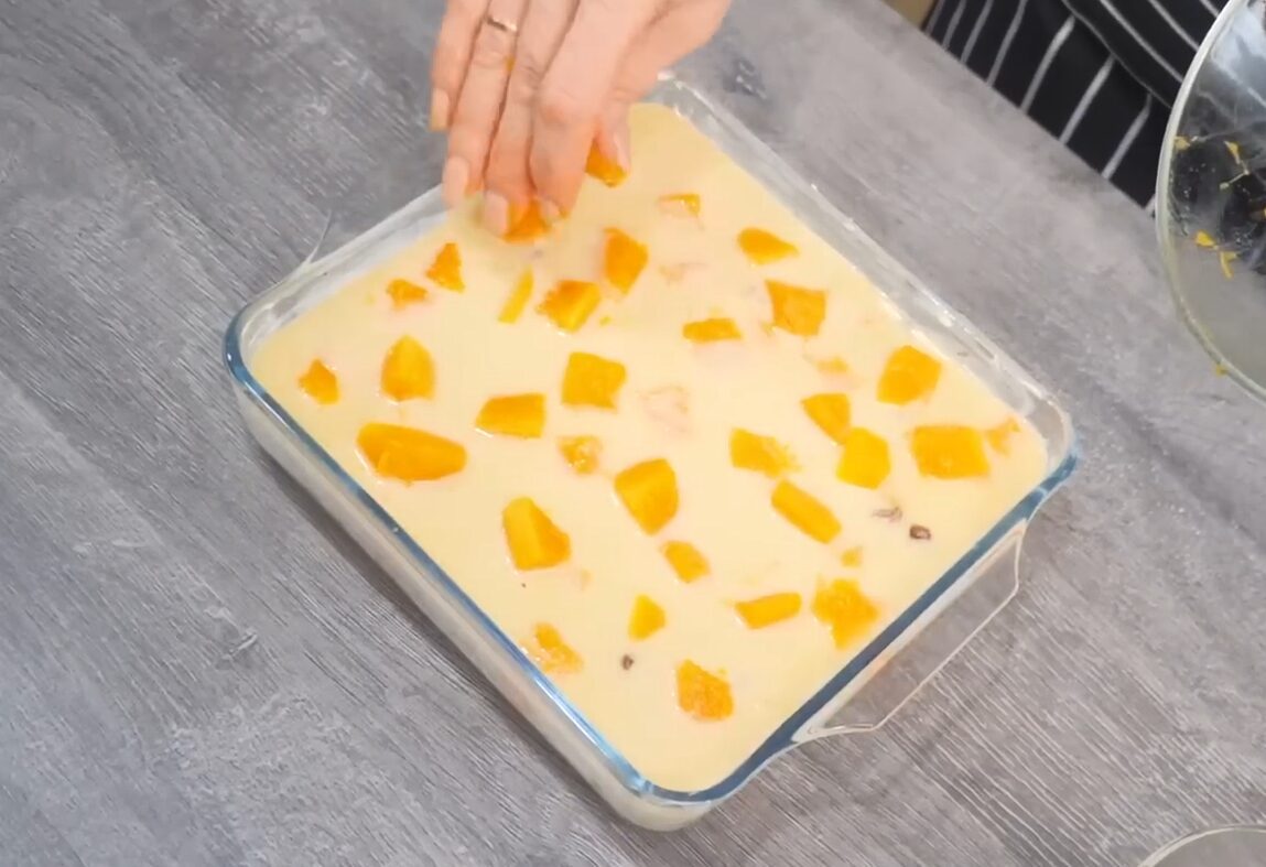 Рецепт смачного і ніжного гарбузового пирога на молоці