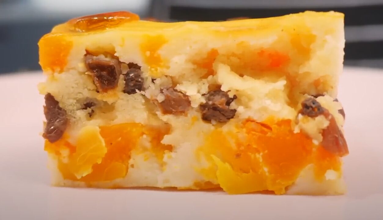 Рецепт смачного і ніжного гарбузового пирога на молоці