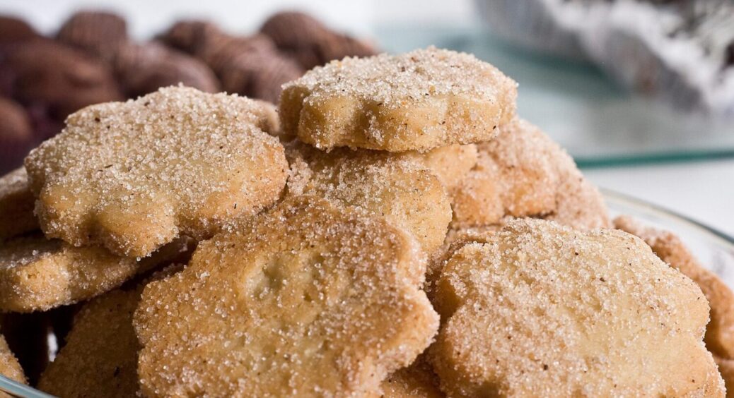 Пісочне печиво втридорога не купую: знаю рецепт, як легко й дешево зробити його вдома 