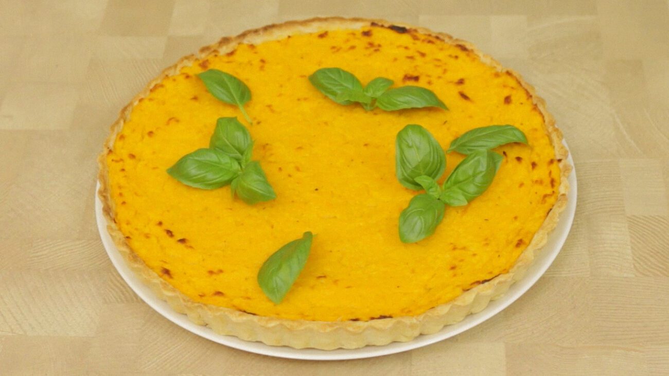 Кондитери показали, як приготувати дуже смачний пісочний пиріг з гарбуза