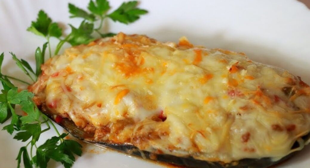 Кулінарний хіт осені 2025: баклажанні човники з сиром по-чернівецьки – їмо цілими днями 