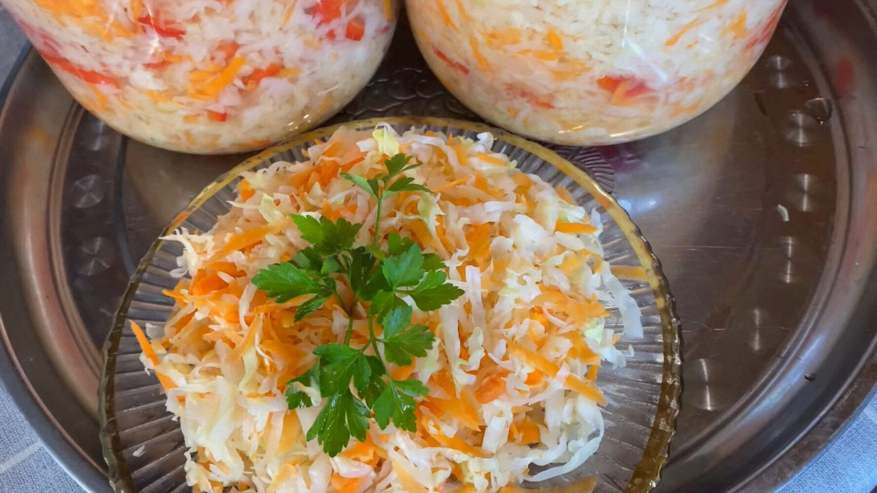 Господині пояснили, як зробити ідеальну квашену капусту за 3 дні