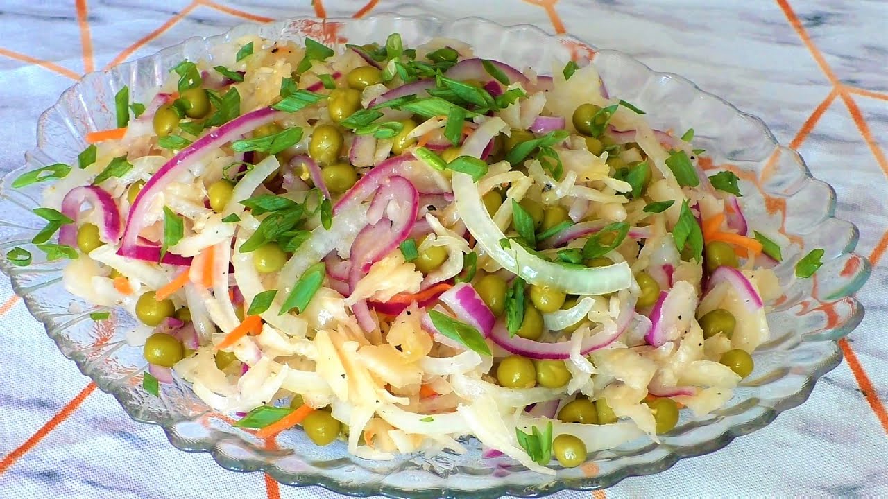 Кулінари назвали 3 нові страви з квашеної капусти