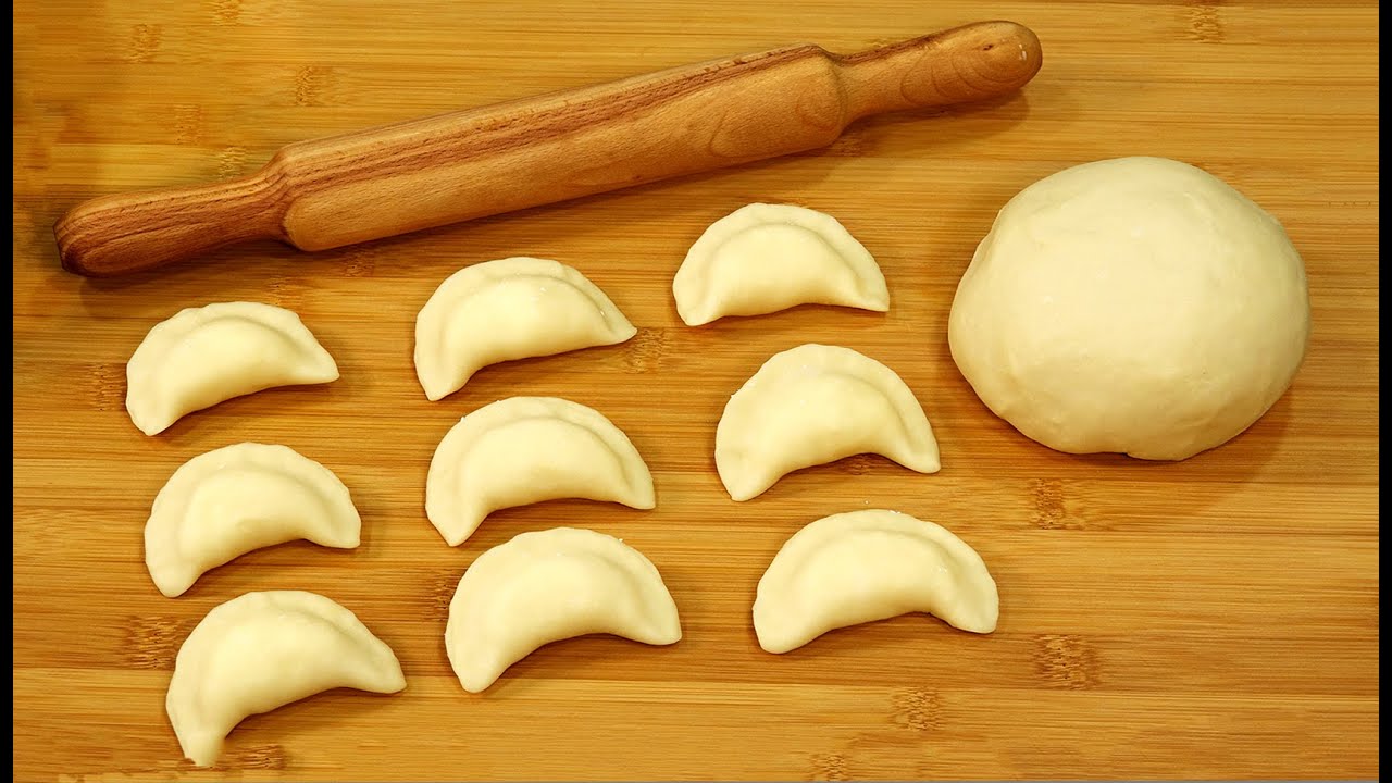 Секрет приготування м'якого тіста на вареники