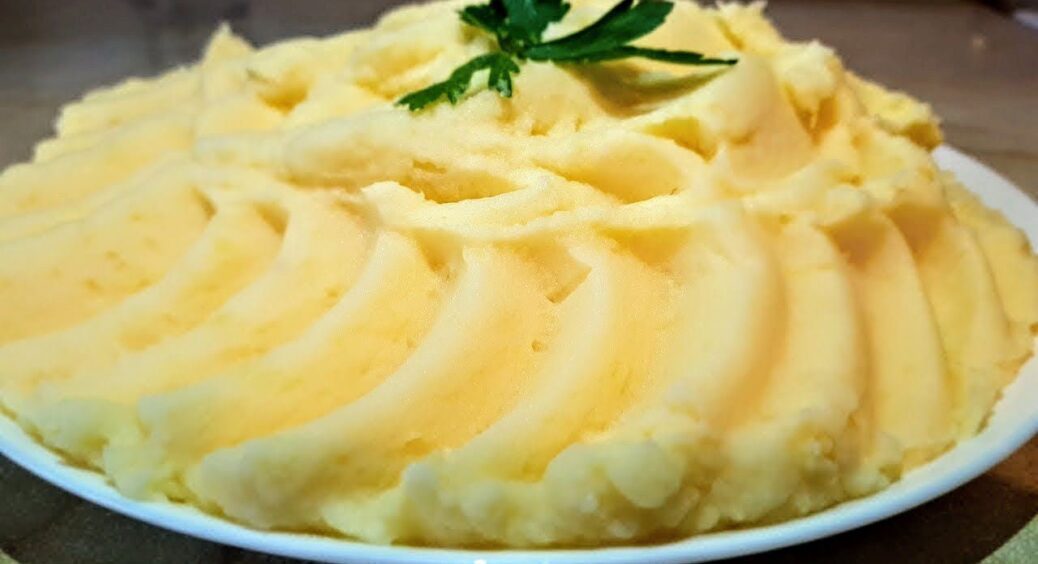 Картопляне пюре “тане в роті”: додаю всього 1 інгредієнт – і смак стає справді ресторанним 