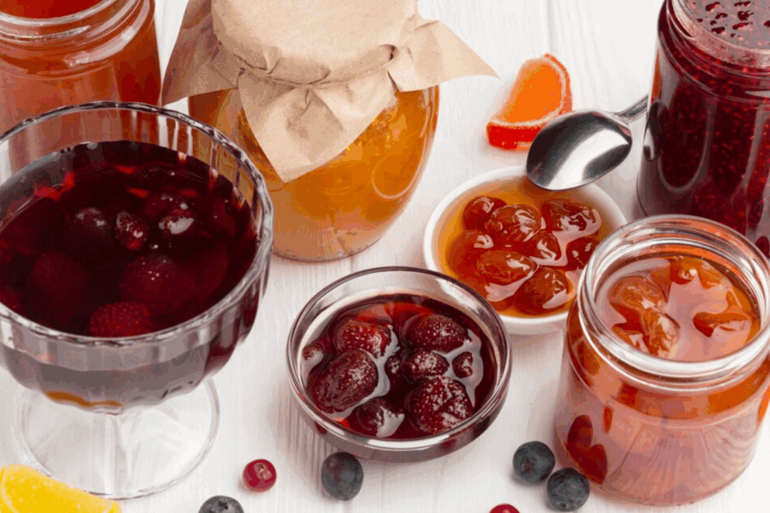 Кулінари розповіли, як приготувати варення з ягід або фруктів на сковороді Кулінари розповіли, як приготувати варення з ягід або фруктів на сковороді