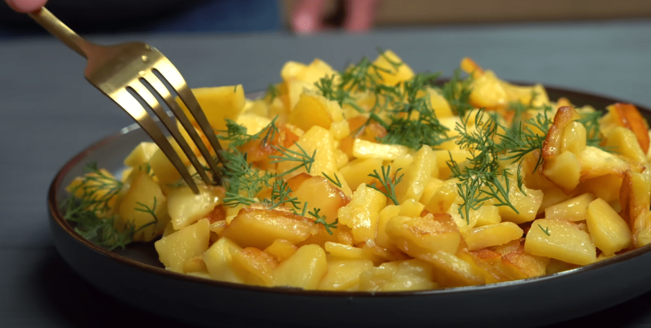 Експерти назвали 5 овочів, які можна їсти лише після термічної обробки