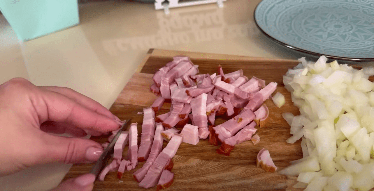 Кулінари згадали дуже старий рецепт із української кухні: смачніші за галушки